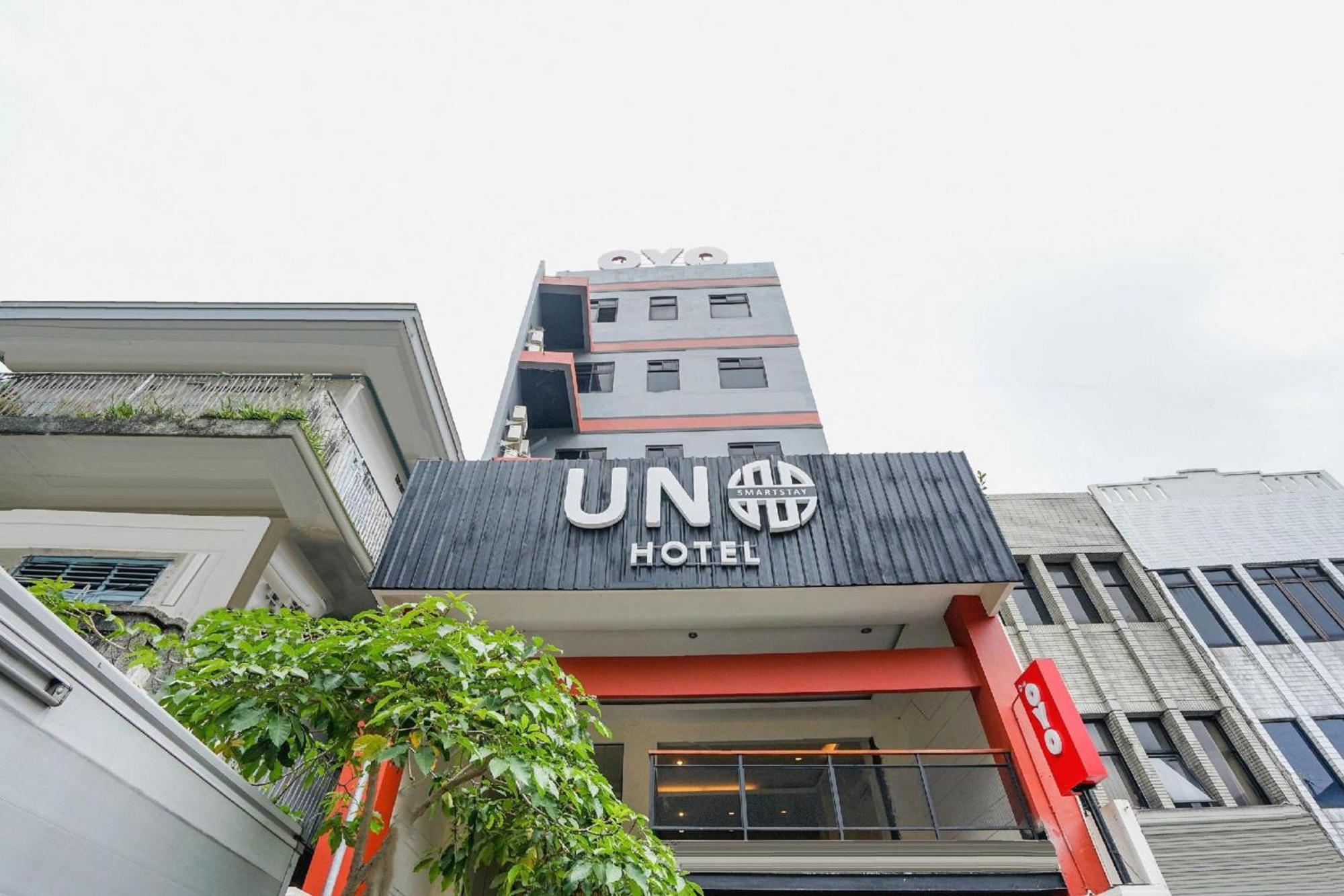 Hotel O Genteng Near Genteng Market Formerly Uno Hotel Сурабая Екстериор снимка